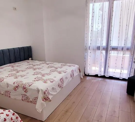 Adriatik Retreat And Relax * Golem (Tirana)