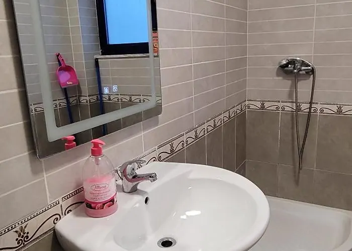 Adriatik Retreat And Relax Apartmán Golem (Tirana)